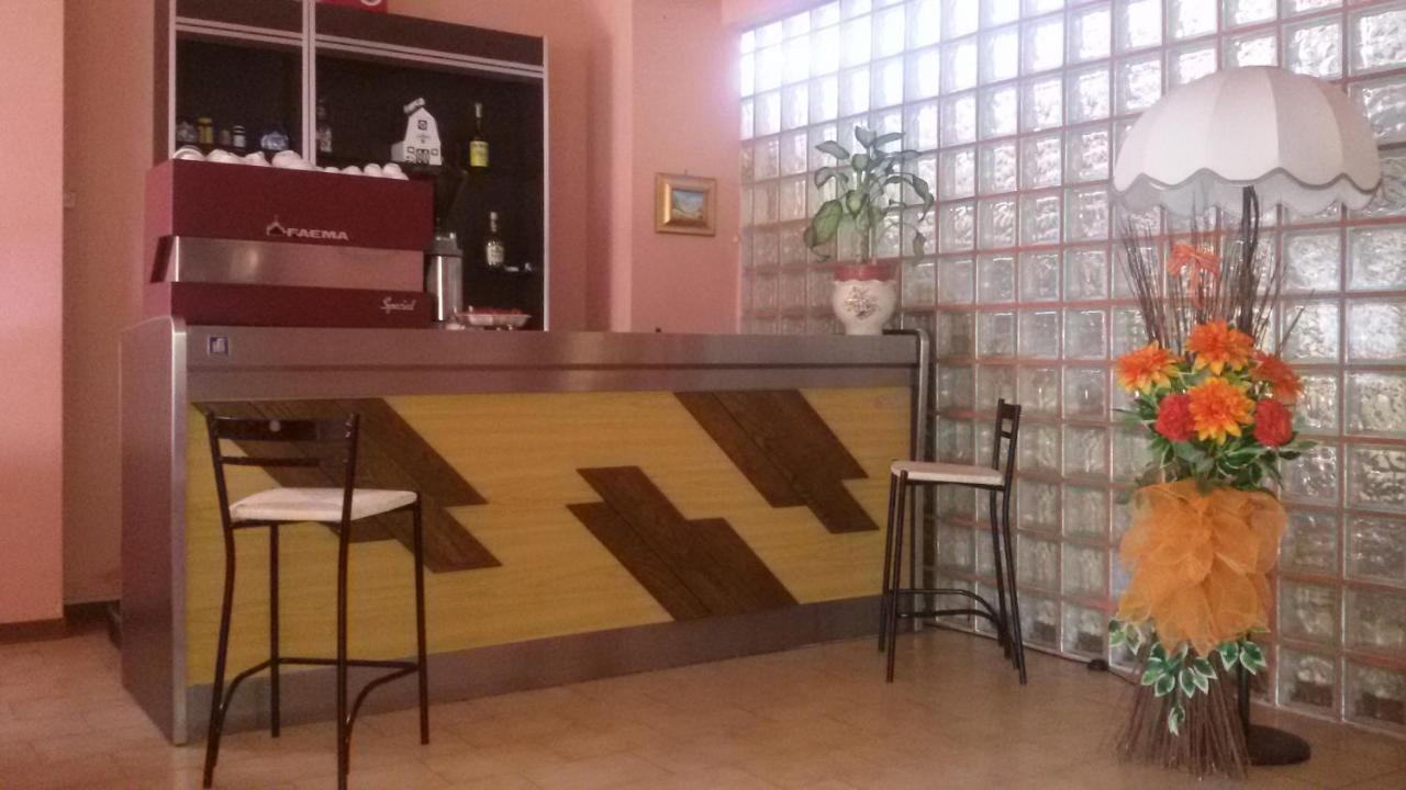 Hotel Le Vigne Contigliano Dış mekan fotoğraf