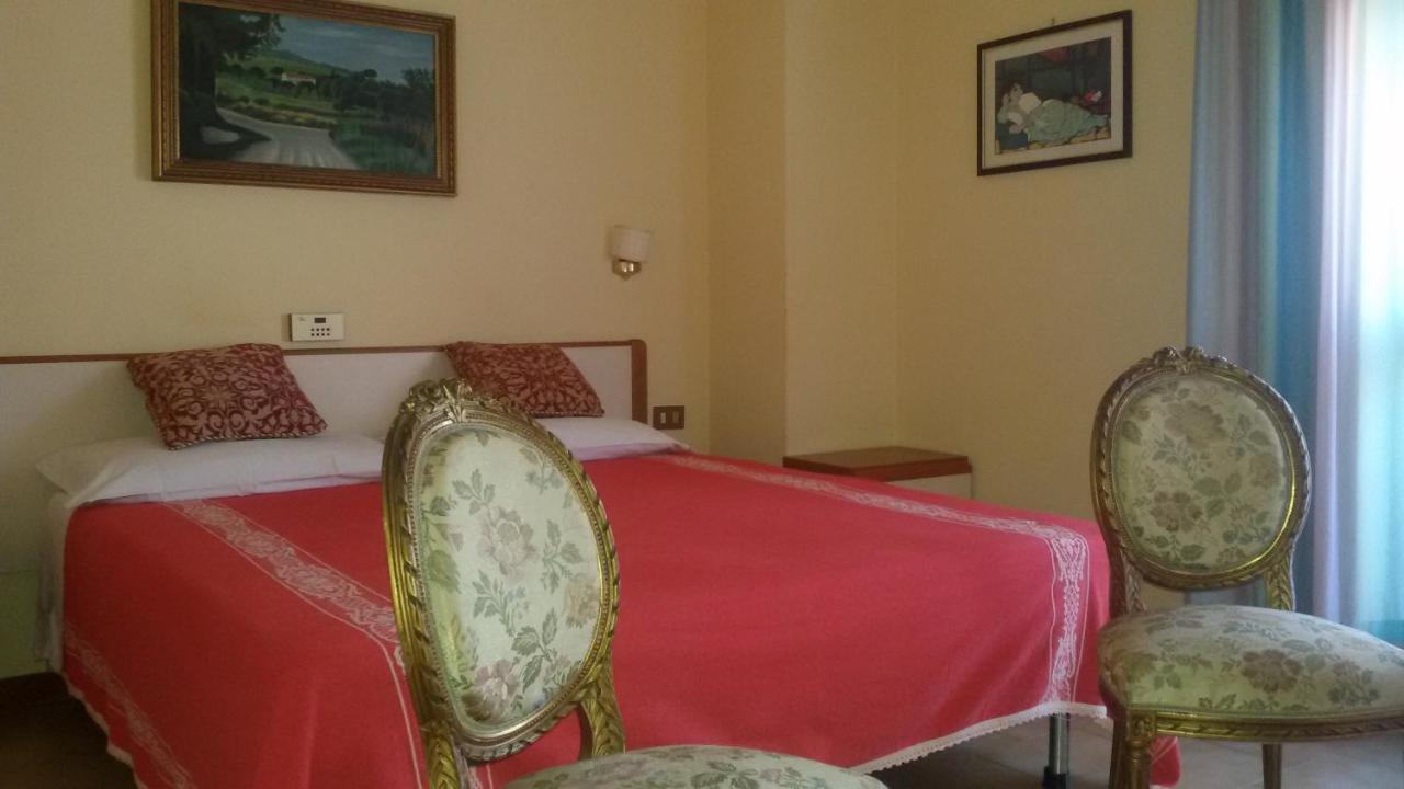 Hotel Le Vigne Contigliano Dış mekan fotoğraf